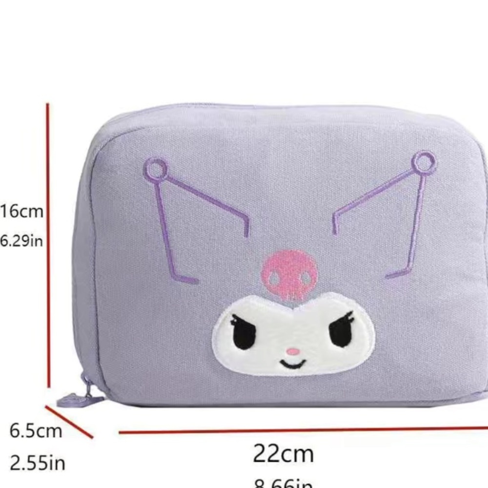 Hello Kitty Makeup/Storage Bag - Picture 2 of 5